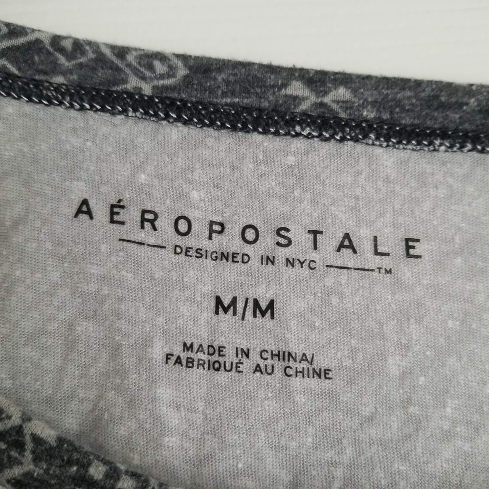 Aeropostale Women's Long Sleeve Shirt - Picture 9 of 11